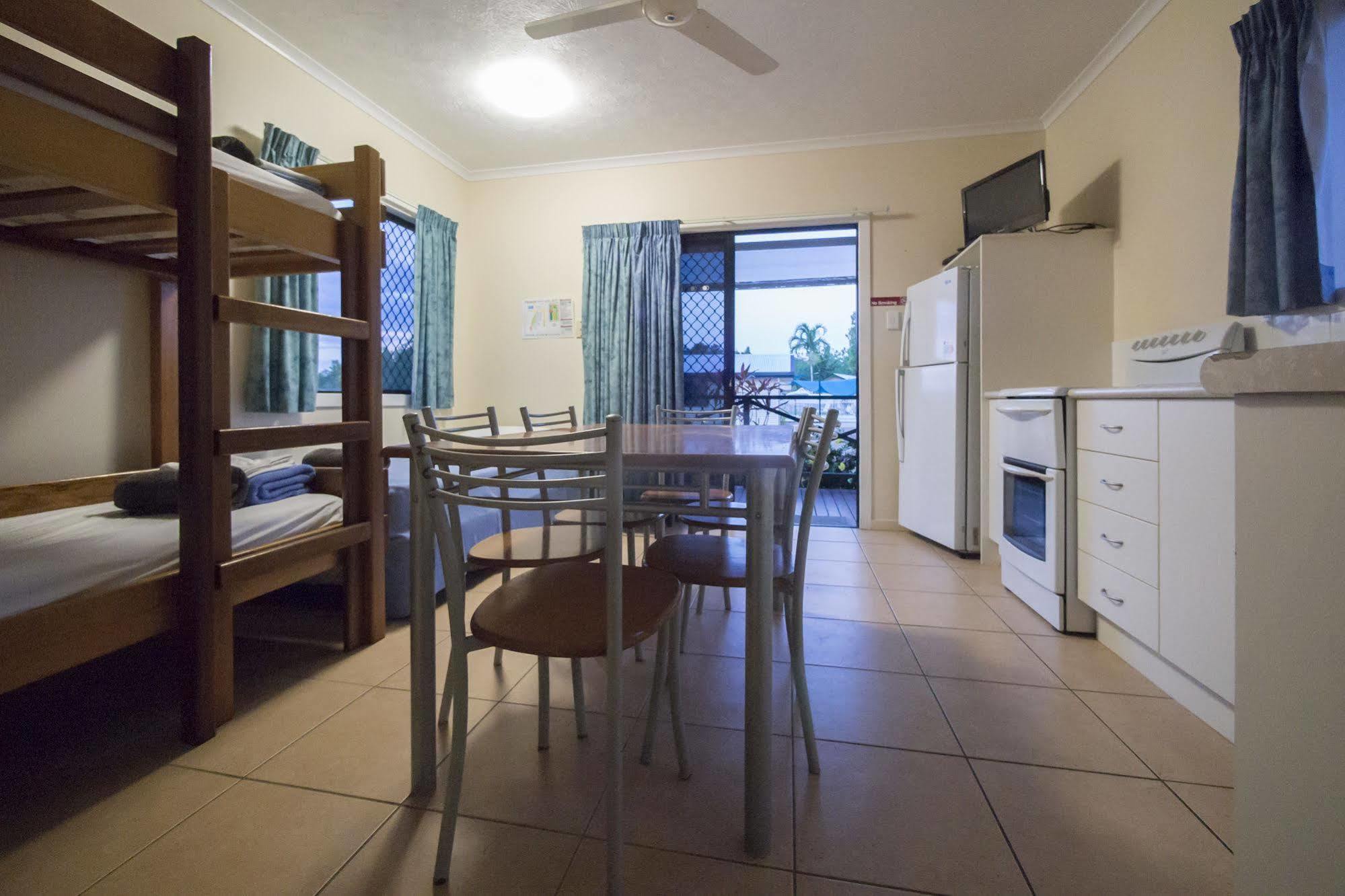 Hinchinbrook Marine Cove Resort Lucinda Ngoại thất bức ảnh